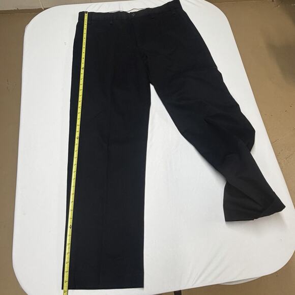 Eddie Bauer Pants Mens 36x34 -Black Relaxed Fit Wrinkle Free Dress Pants - Picture 13 of 15